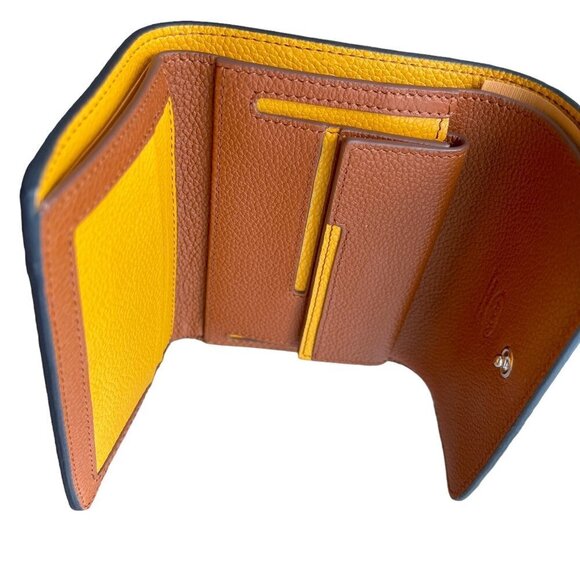 Tod's Woman Blue Pebbled Leather SEL Tri-fold snap wallet, XAWSELB1200WEP4Q44 - Picture 5 of 11